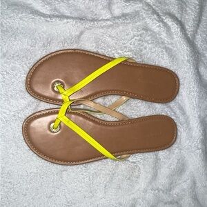 Banana Republic flip flops